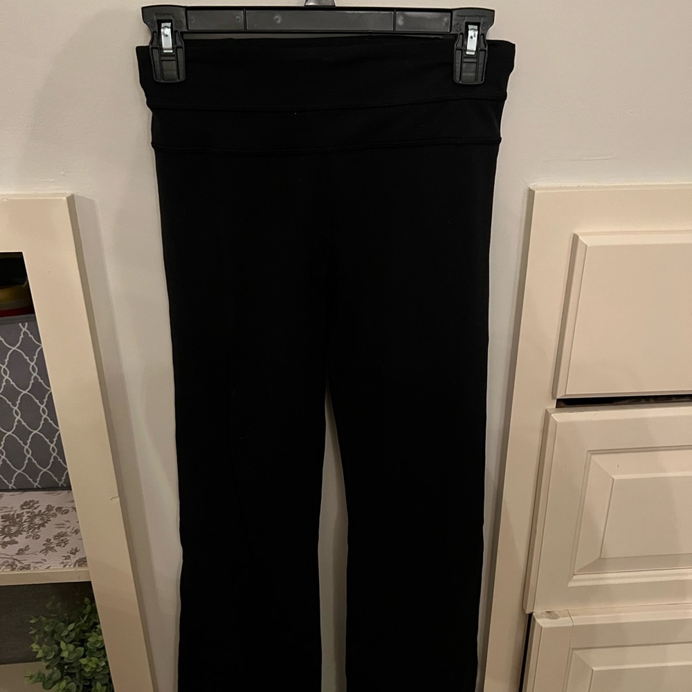Wide leg lululemon leggings.